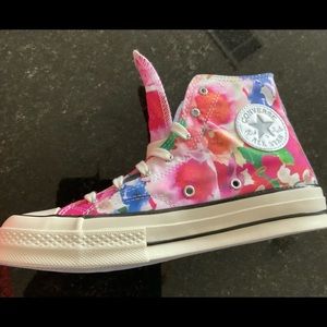 CONVERSE Multicolor Floral Chuck 70 -NEW